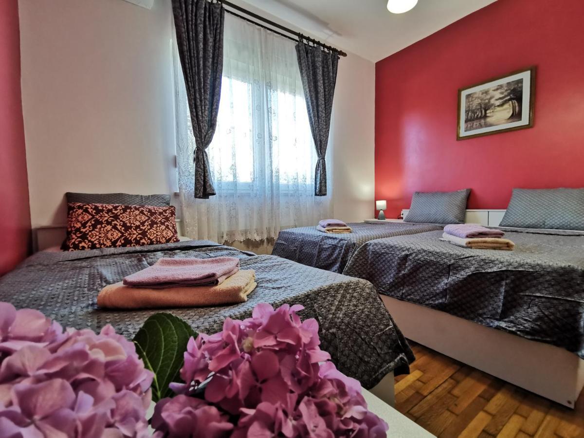 App & Room Le Palme Умаг Екстериор снимка